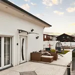 Luxurious Villa In Prime Location Of Vienna W Swimming Pool