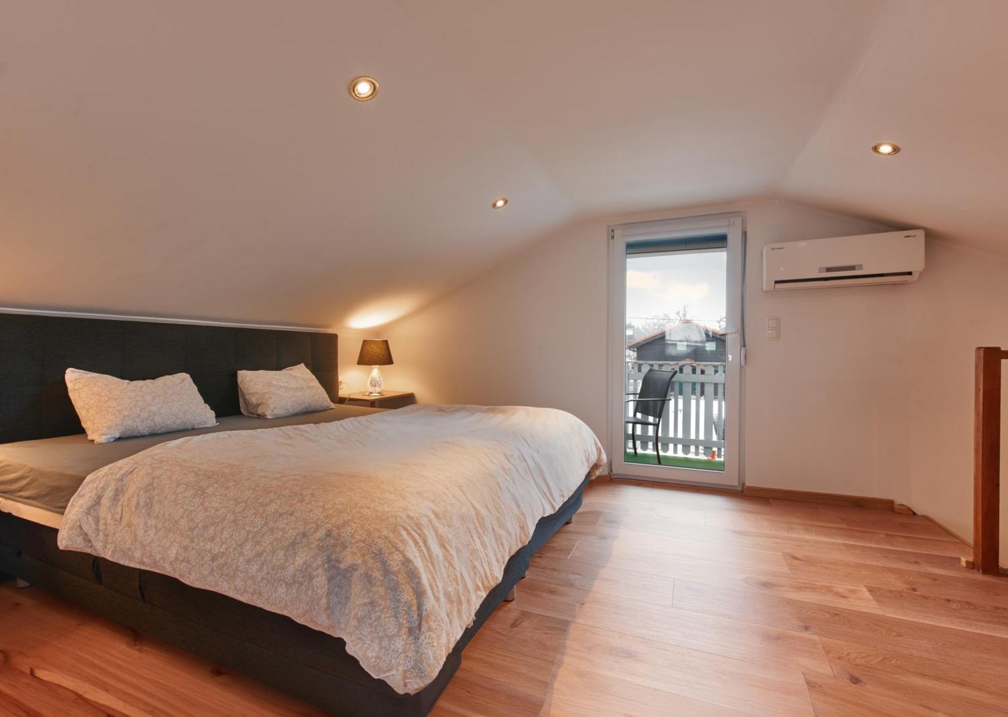 Luxurious In Prime Location Of W Swimming Pool Villa Wien